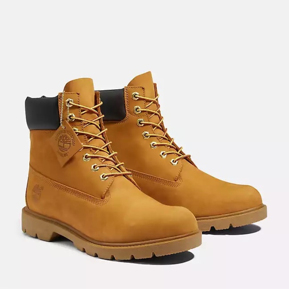 Classic Timberland Boots Heart Design - Picture 8 of 15